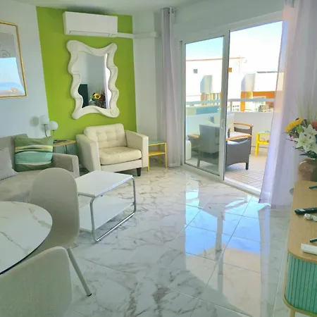 Nogalera Skyline Retreat One Bedroom With Balcony And Amazing Sea And Views Free Parking By Namaste Elite Torremolinos