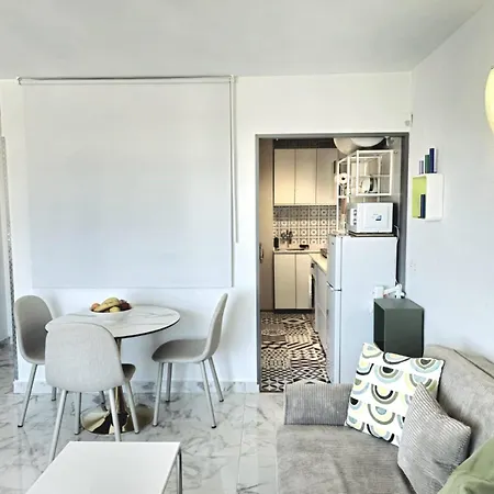 Nogalera Skyline Retreat One Bedroom With Balcony And Amazing Sea And Views Free Parking By Namaste Elite Apartamento *