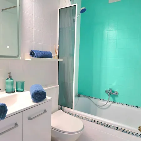 Nogalera Skyline Retreat One Bedroom With Balcony And Amazing Sea And Views Free Parking By Namaste Elite Apartamento Torremolinos