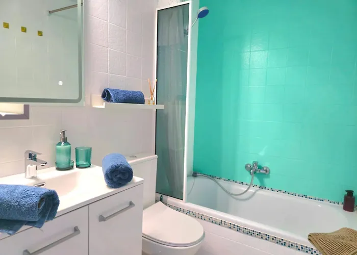 Nogalera Skyline Retreat One Bedroom With Balcony And Amazing Sea And Views By Namaste Elite Appartamento Torremolinos