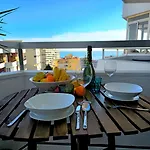 Nogalera Skyline Retreat One Bedroom With Balcony And Amazing Sea And Views By Namaste Elite Апартаменти