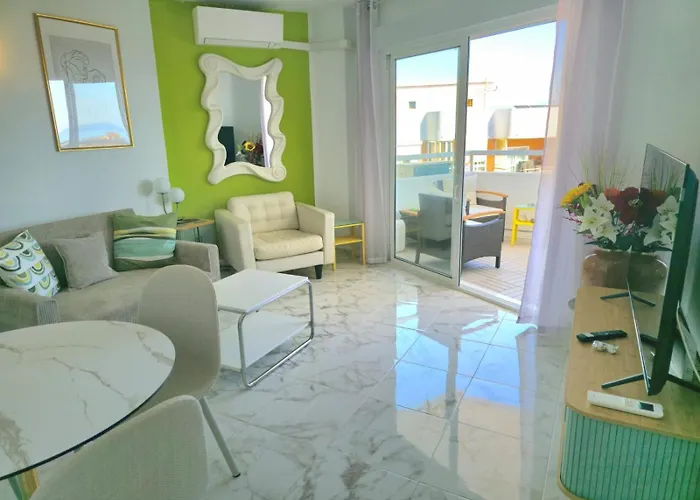 Nogalera Skyline Retreat One Bedroom With Balcony And Amazing Sea And Views By Namaste Elite Torremolinos